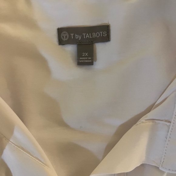 T by Talbots Top 2x - Picture 2 of 3